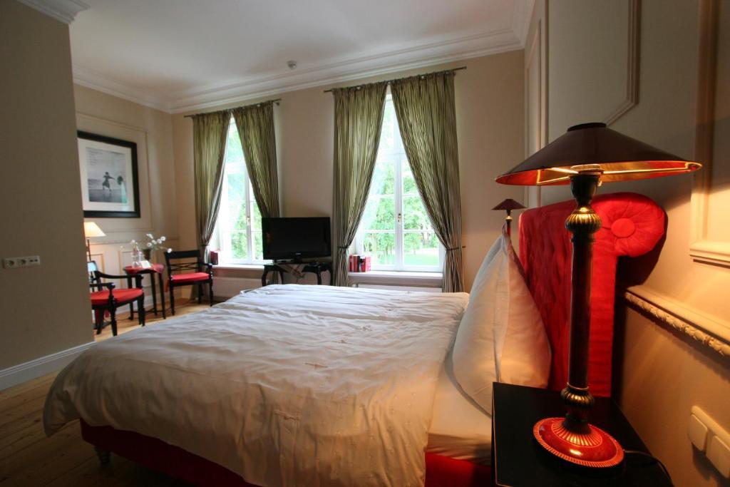 Hotel Hochzeitshaus Aurich Bilik gambar
